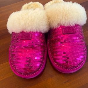 Fuchsia sequined UGG slippers